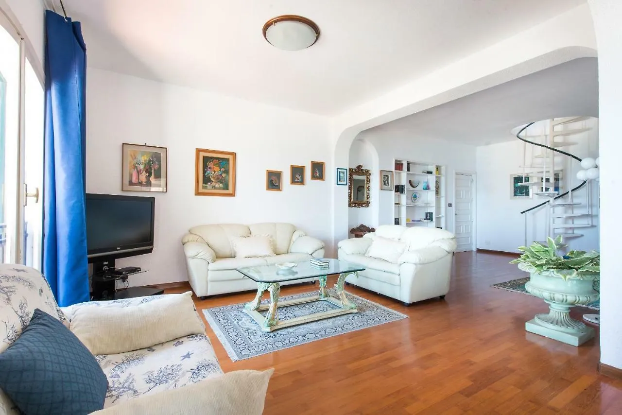 Casa Con Terrazza Sul Mare All'Addaura Palerme Appartement